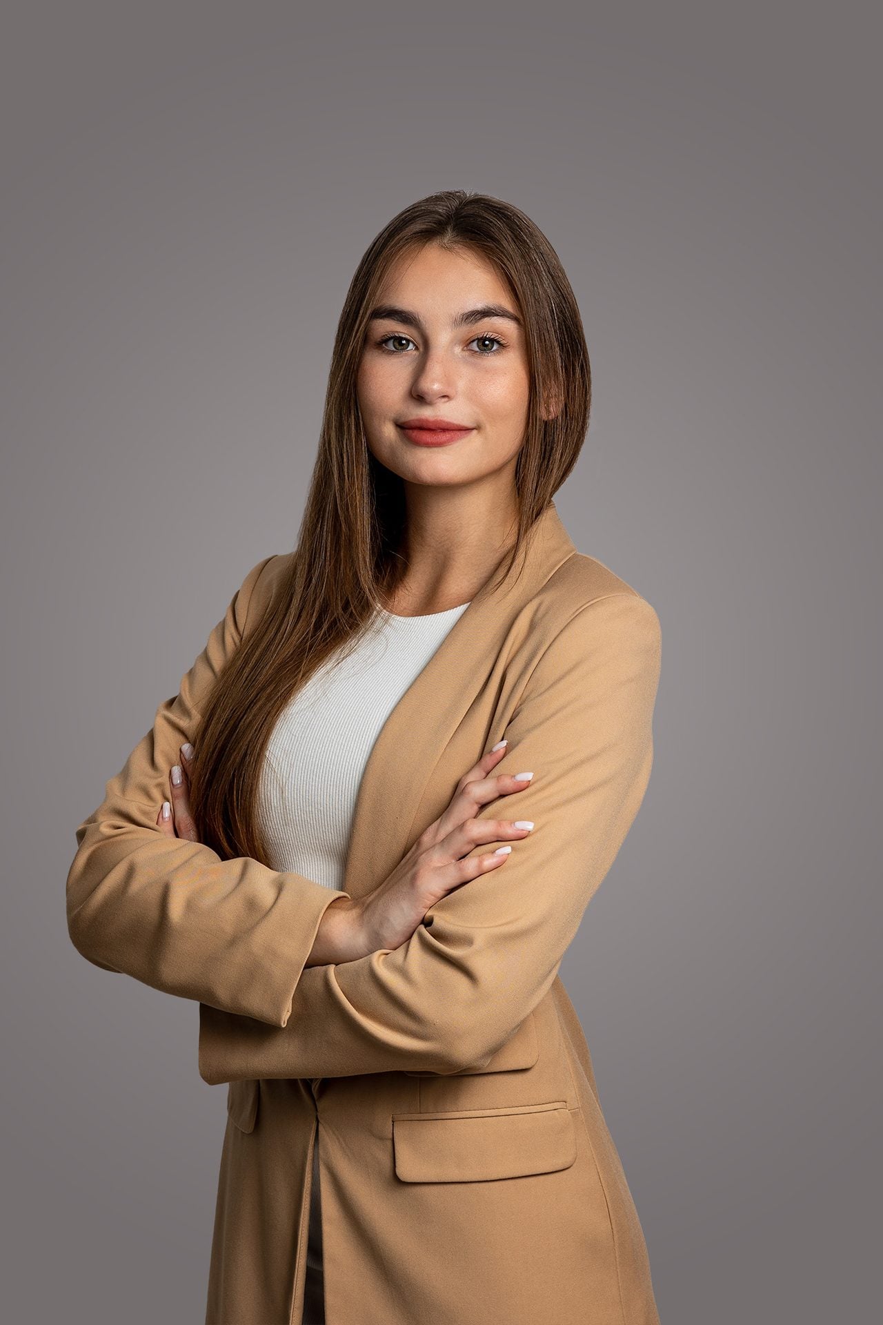 Portret biznesowy kobiety, zdjęcie na stronę firmy i LinkedIn